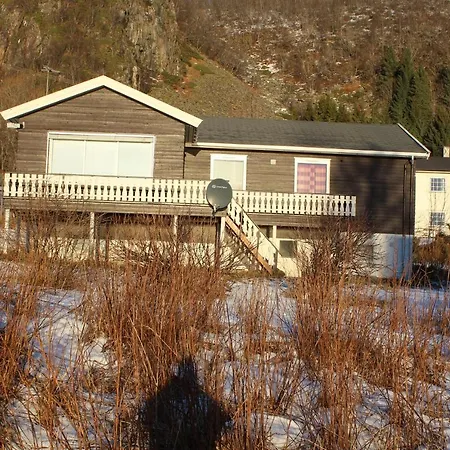 Διαμέρισμα Koselig Hus Med Parkeringsplass *